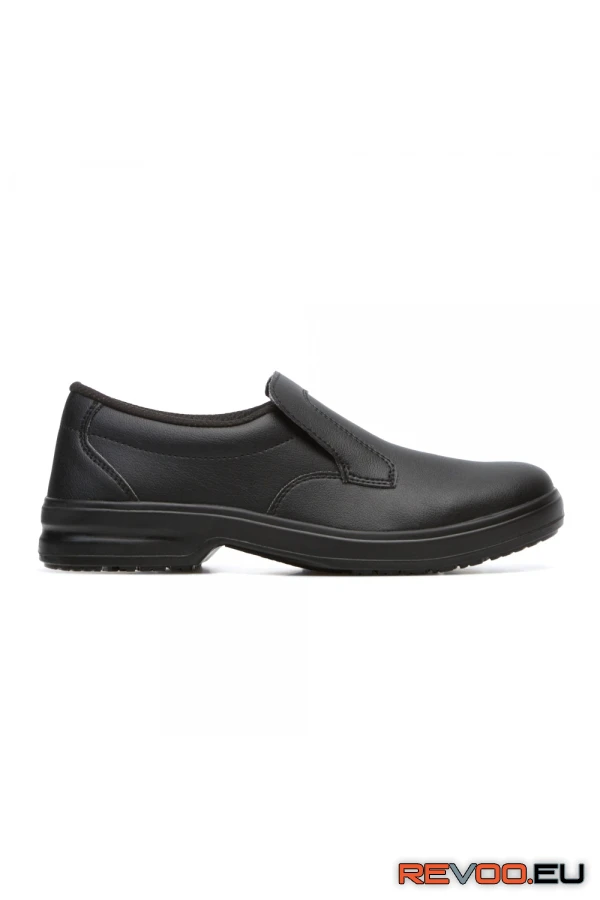 P303 O1 FO SRC bebújós cipő SafeWay SW-P303-44